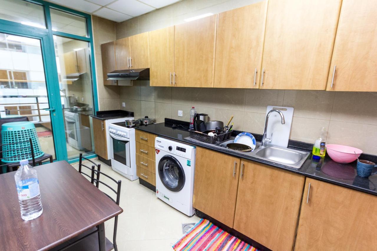 Nice Single Rooms For "Girls" Only In Dubai, Marina Εξωτερικό φωτογραφία