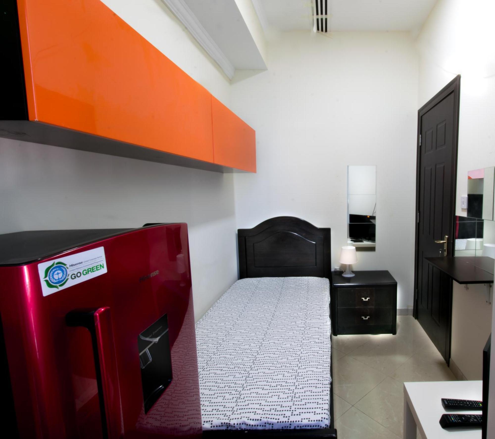 Nice Single Rooms For "Girls" Only In Dubai, Marina Εξωτερικό φωτογραφία