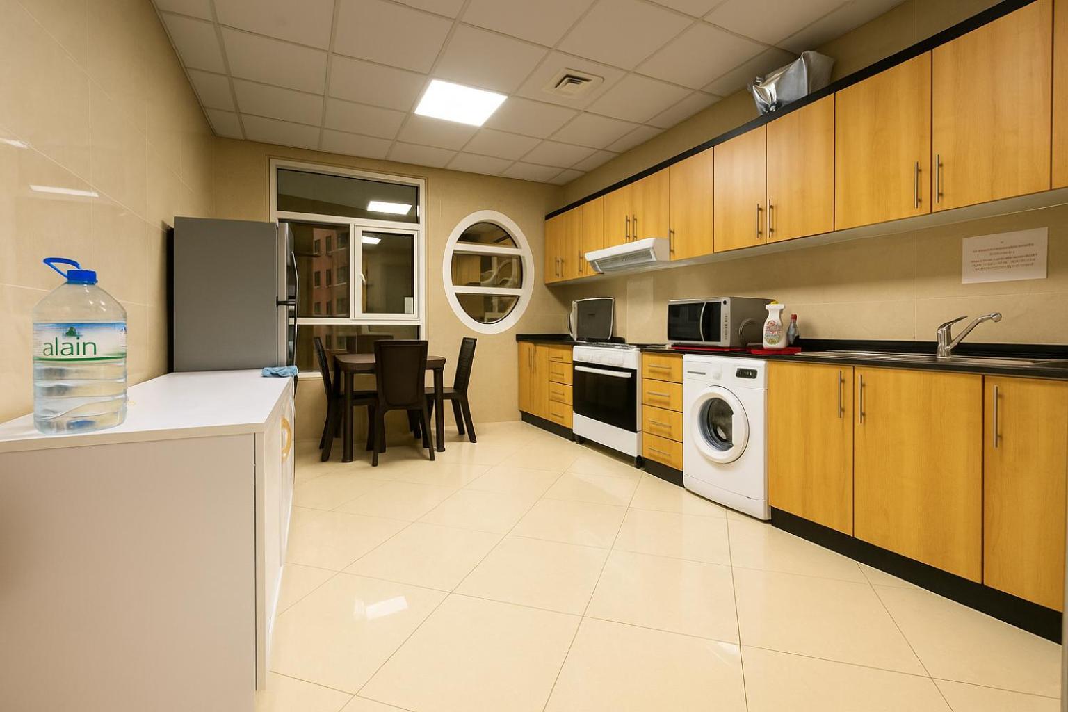 Nice Single Rooms For "Girls" Only In Dubai, Marina Εξωτερικό φωτογραφία