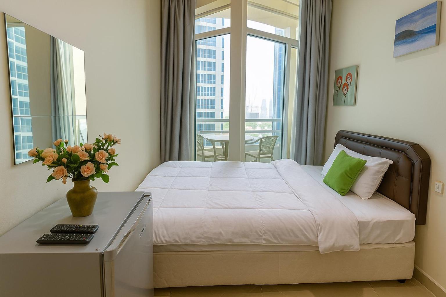 Nice Single Rooms For "Girls" Only In Dubai, Marina Εξωτερικό φωτογραφία