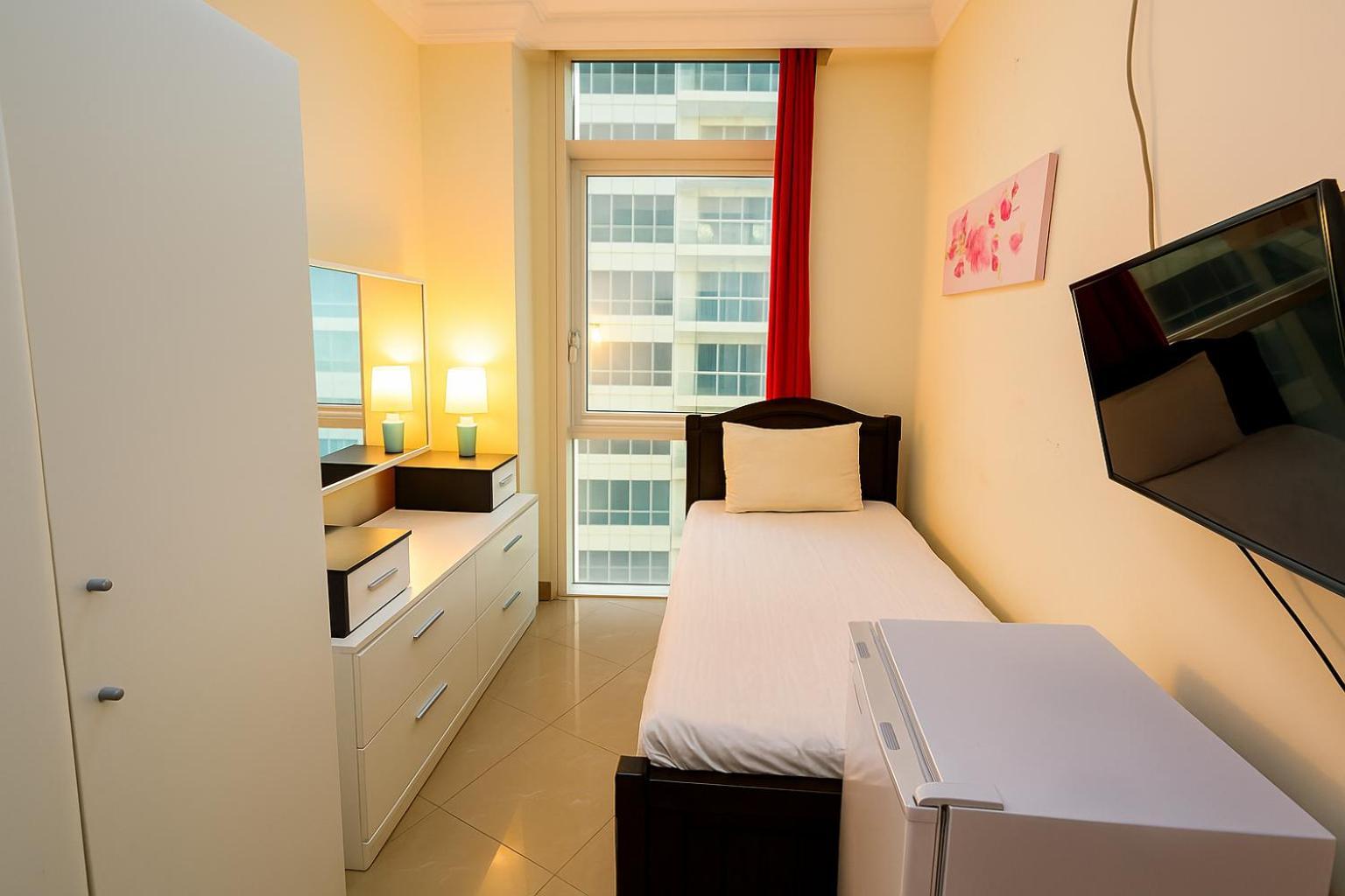 Nice Single Rooms For "Girls" Only In Dubai, Marina Εξωτερικό φωτογραφία